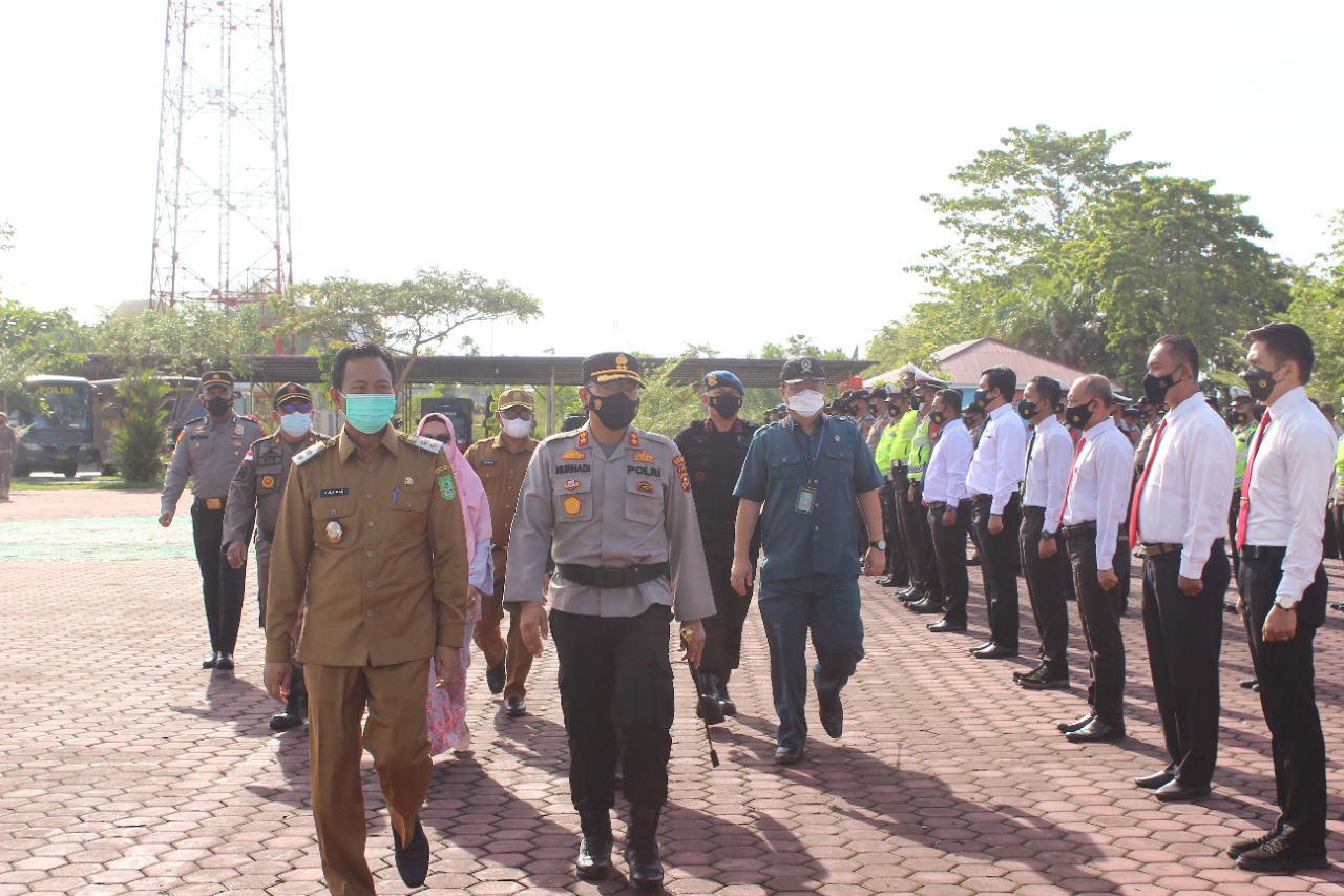 Komandan Batalyon B Pelopor Hadiri Apel Gelar Pasukan Dalam Rangka Ops Ketupat Lancang Kuning 2022